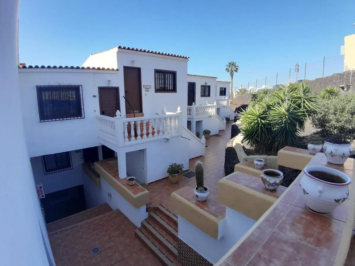 Costa Adeje Oasis公寓 0*, 阿德耶